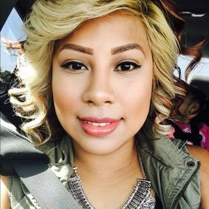 Meet your Posher, Karina